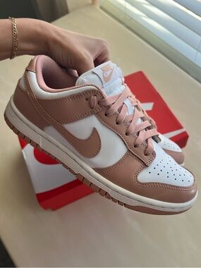 Nike Dunk Rose Whisper